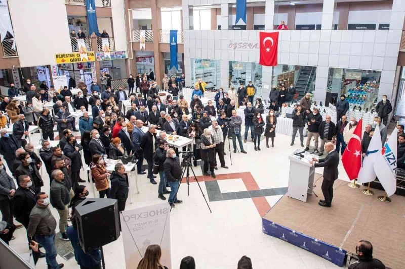Başkan Soyer, Shoexpo öncesi ayakkabı sektörüyle buluştu
