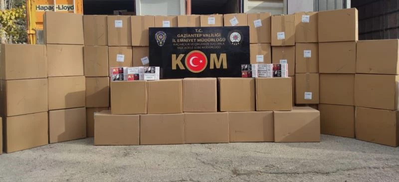 Polisten kargoyla makaron sevkiyatına darbe
