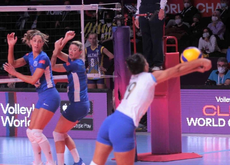 FIVB Kadınlar Dünya Kulüpler Şampiyonası: Minas Tenis Clube: 3 - Altay Clup: 0
