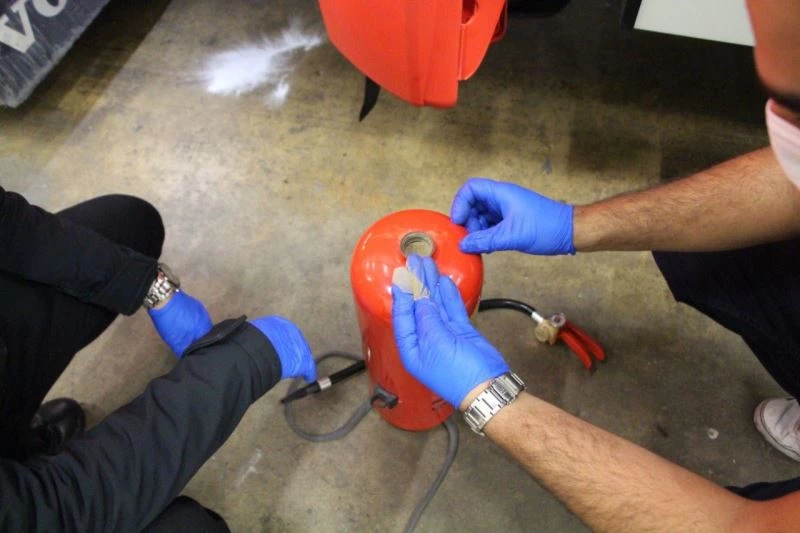 Kapıkule’de 13 milyon liralık operasyon: Yangın tüpüne 13 kilo eroin sakladılar
