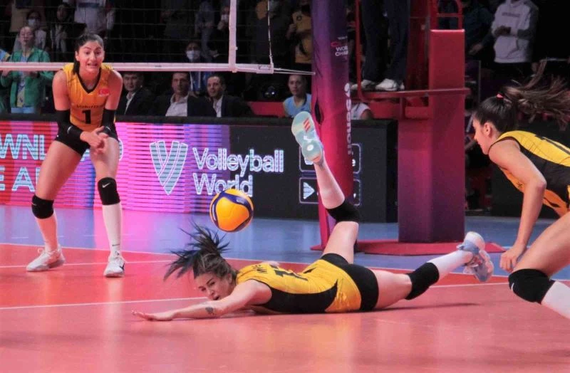 2021 Dünya FIVB Kadınlar Dünya Kulüpler Şampiyonası: Vakıfbank: 3 - Altay Clup: 0