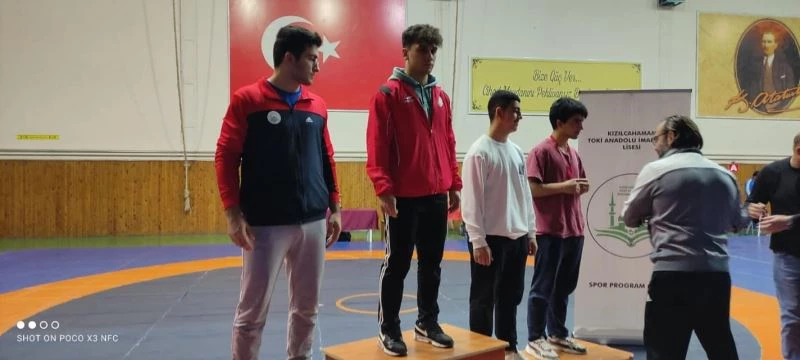 1308 Osmaneli Belediye Spor güreşçisi 1. oldu
