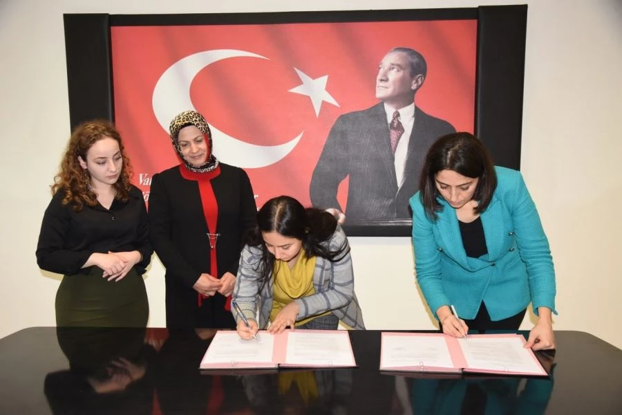 Sokak Hayvanları İçin Gönüllü Katılımlar Devam Ediyor