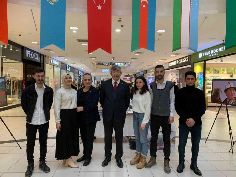 Türk devletlerinin bağımsızlık yıl dönümü adına fotoğraf sergisi düzenlendi
