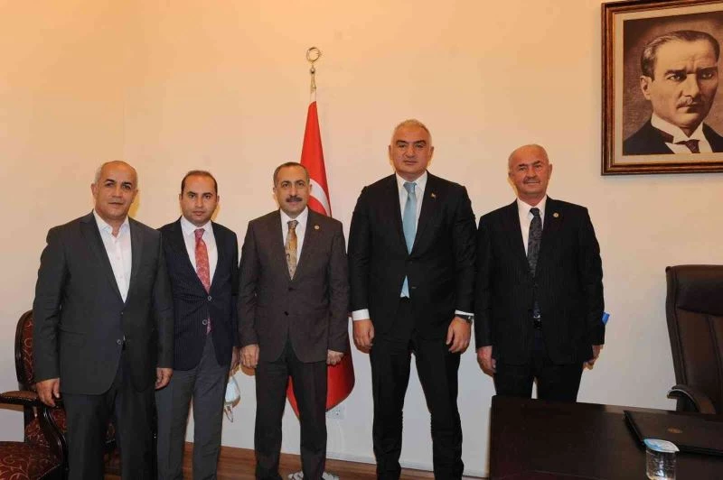 AK Partili Arvas: “Turizm, ekonomik büyümede katalizör görevi görüyor”
