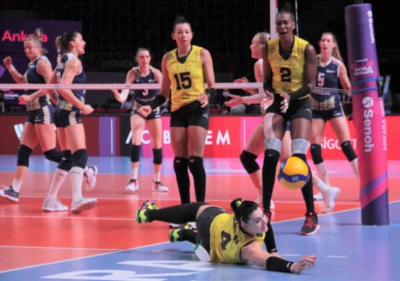 FIVB Kadınlar Dünya Kulüpler Şampiyonası: Prosecco Doc Imoco: 3 - Dentil Praia Clube: 0
