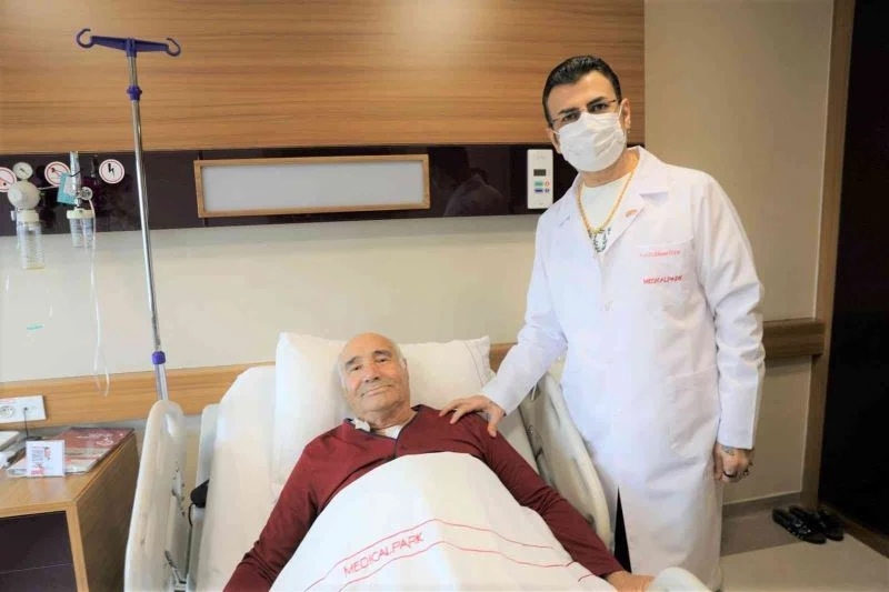 Yapay damarla hayata döndü
