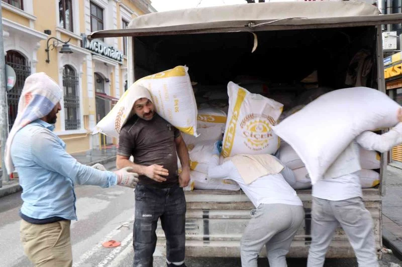 İşçiler ve vatandaşlar asgari ücret zammını olumlu karşıladı
