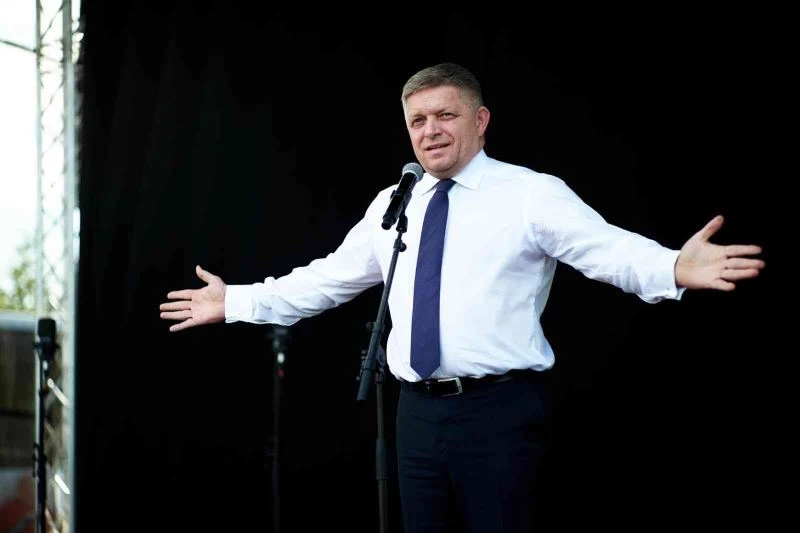 Slovakya eski Başbakanı Robert Fico gözaltına alındı
