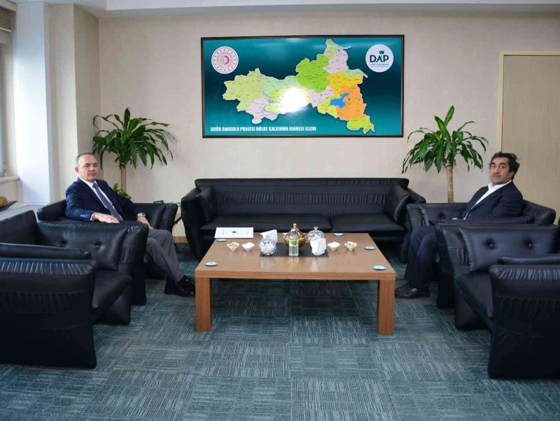 Vali Öner, DAP idaresi’ni ziyaret etti
