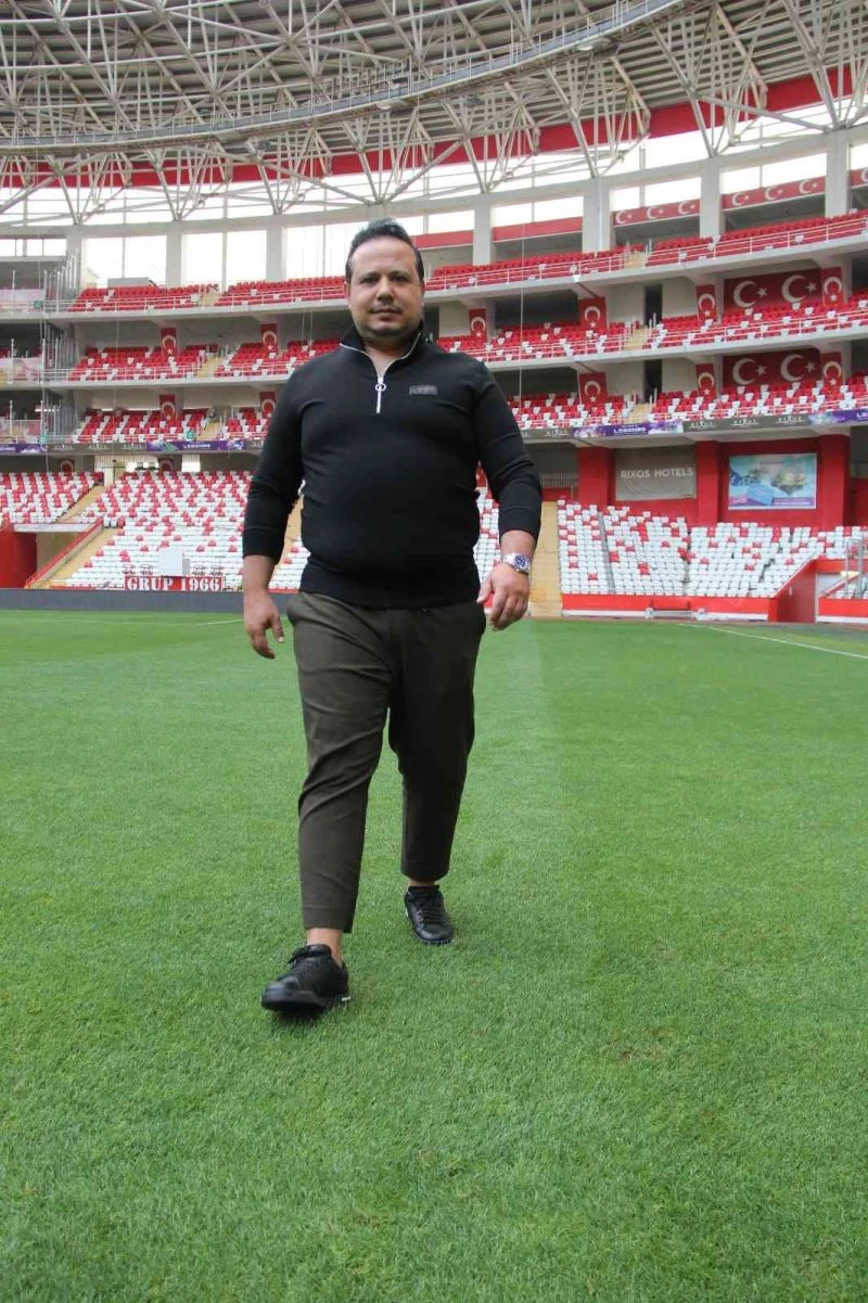 1207 Antalyaspor Kadın Futbol Takımı’nda Karabulut dönemi
