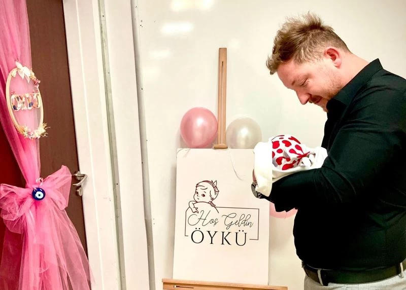 Özkan Gözütok ilk kez baba oldu
