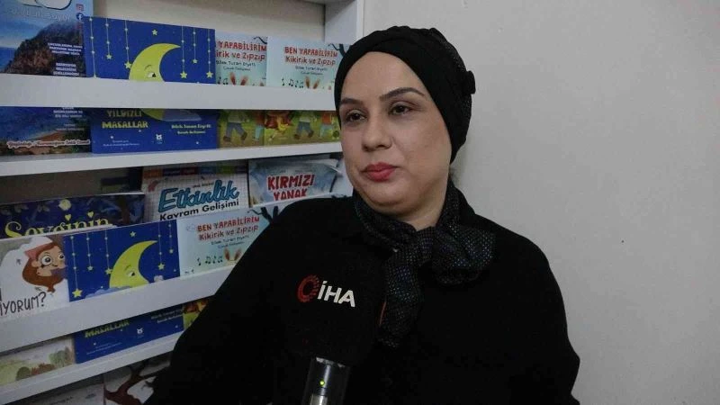 Yazarak çizerek çocukların hayal dünyalarını geliştiriyor
