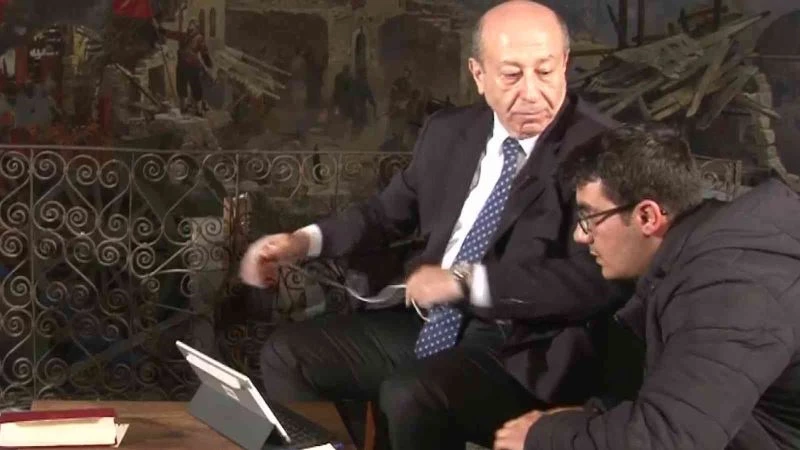 Gazeteci Muharrem Sarıkaya’dan İHA muhabirine tokatlı saldırı
