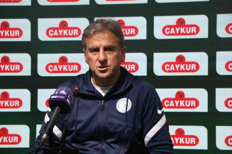 Hamza Hamzaoğlu: “En azından sahamızdaki güçlü oyunumuzu sürdürüyoruz”
