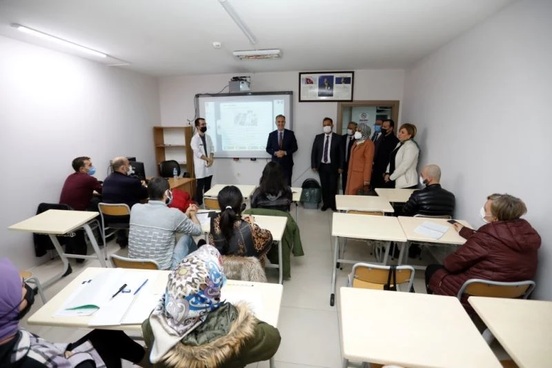 Taban İNESMEK kurslarını ziyaret etti
