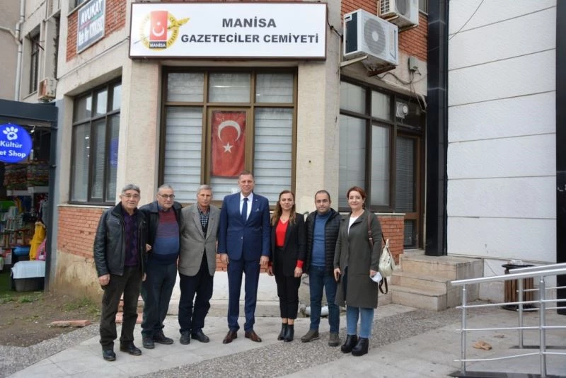 Özkasap’tan Manisa Gazeteciler Cemiyetine ’Hayırlı olsun’ ziyareti
