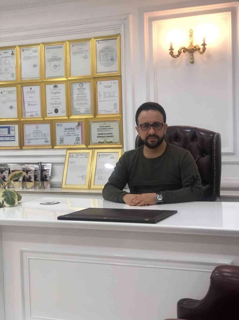 Dalmış Beauty’den dolgun dudaklar için kalıcı makyaj önerisi
