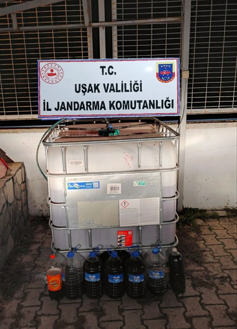 Uşak’ta 825 litre kaçak şarap ele geçirildi
