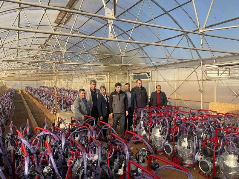 Bingöl’de çiftçilere yüzde 80 hibeli 162 adet süt sağım makinesi dağıtıldı
