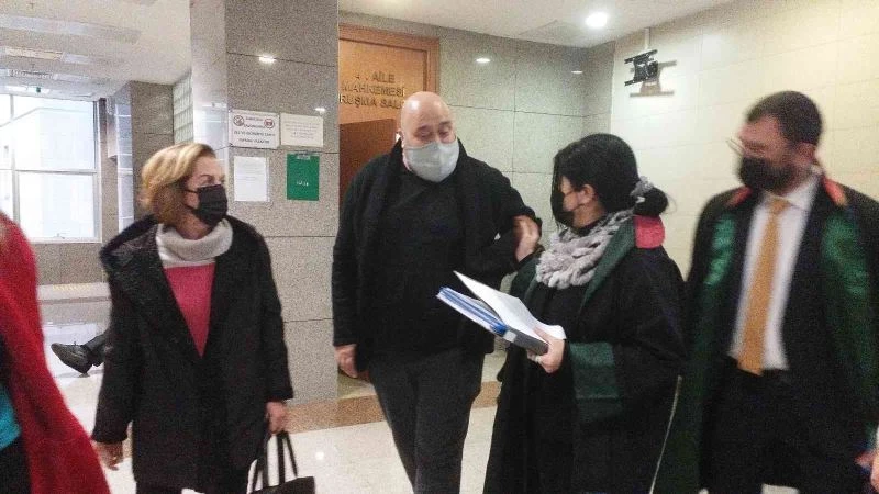 Ünlü şef Somer Sivrioğlu boşandı
