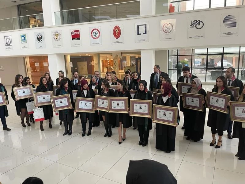 Bursa’nın başarılı emniyet müdür yardımcısının gururlu günü
