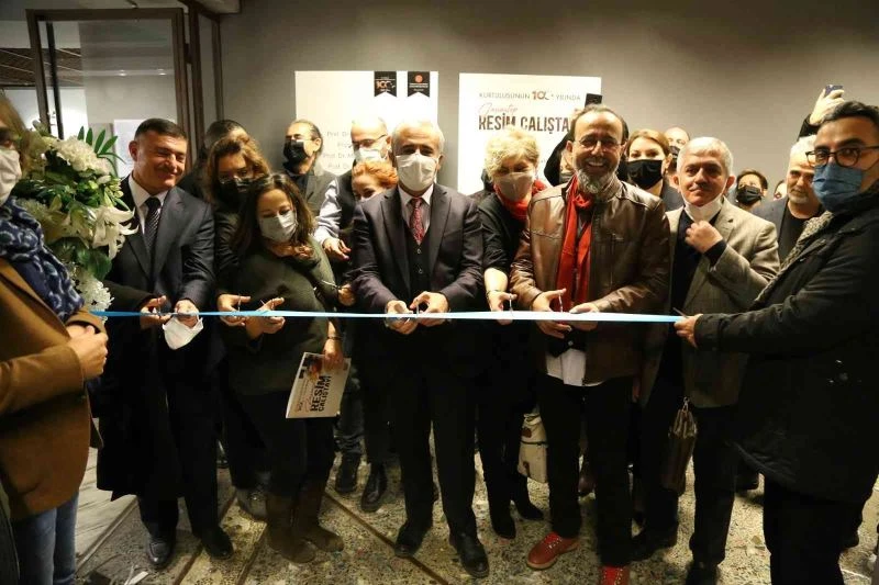 Büyükşehir, kurtuluşun yüzüncü yılında iki sergiyi sanatseverlerle buluşturdu
