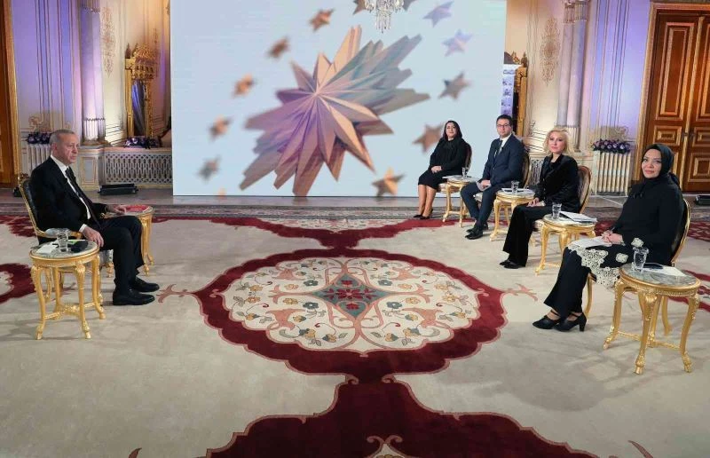 Cumhurbaşkanı Erdoğan: “Türk Lirası mevduatlar 23,8 milyar liranın üzerinde arttı”
