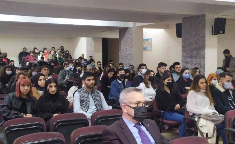 Muhasebe Mesleği ve İstihdam Olanakları semineri düzenlendi
