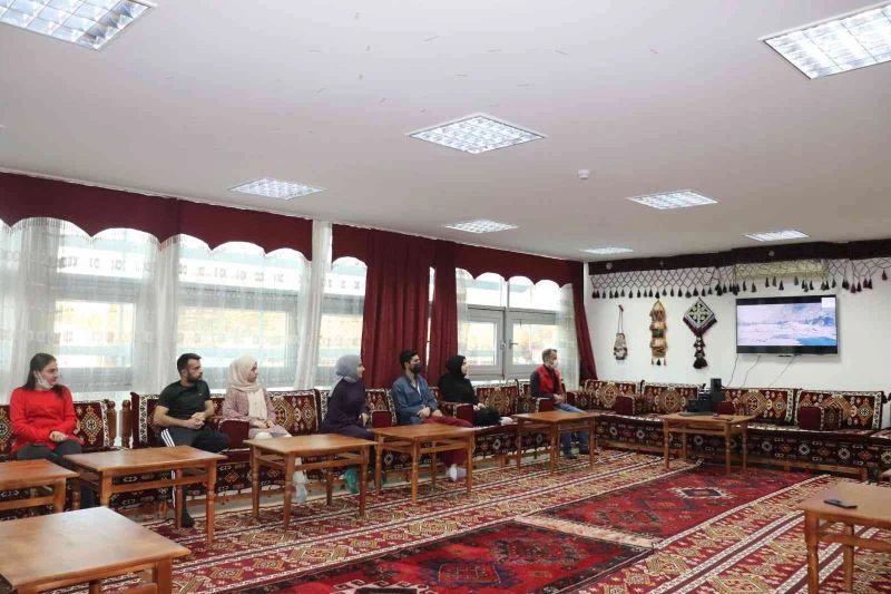 Gençlere tarih bilinci aşılandı
