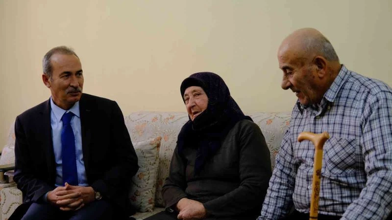 Hayırsever çiftten üniversiteye destek
