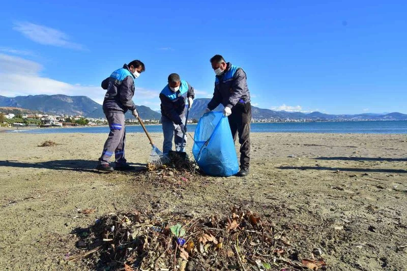 200 metrede 2 bin 157 sigara izmariti
