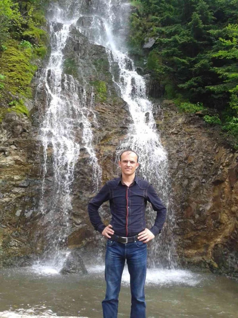 Avlanmak isterken kendini vurdu
