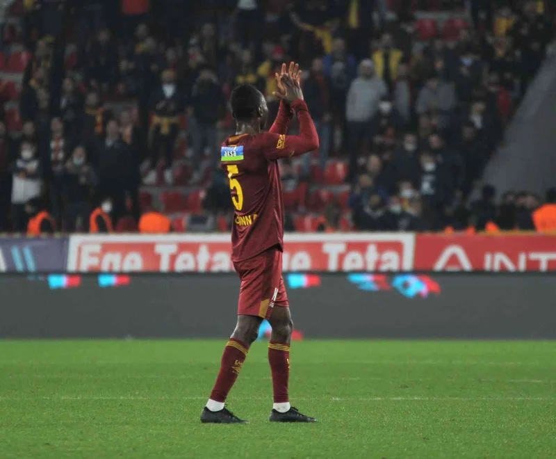 Göztepe’nin dinamosu: Obinna Nwobodo
