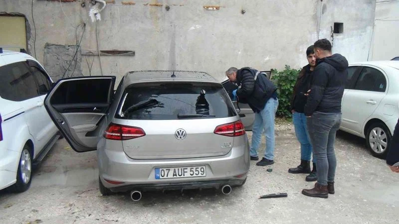 Park ettiği aracını beyzbol sopasıyla parçalanmış halde buldu
