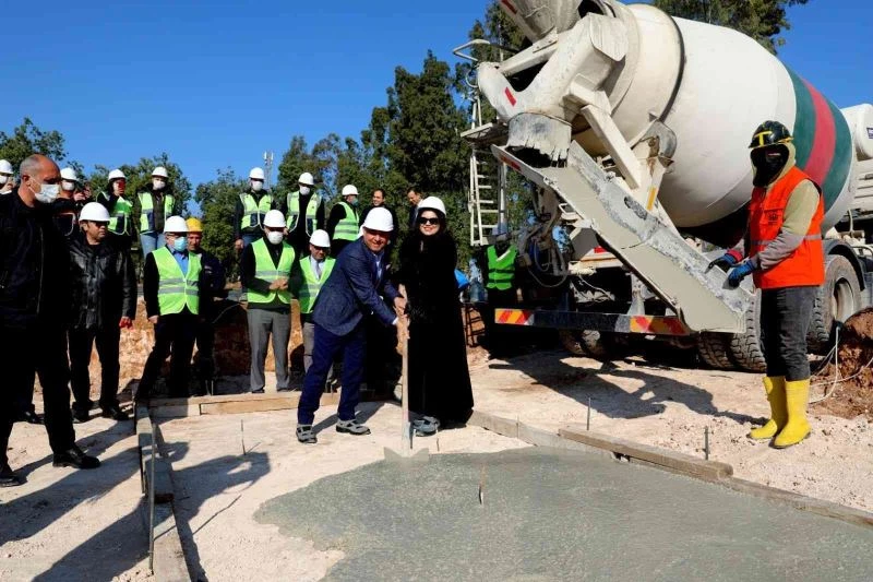 ÇÜ Balcalı Hastanesi AOSB Semt Polikliniği’nin temeli atıldı
