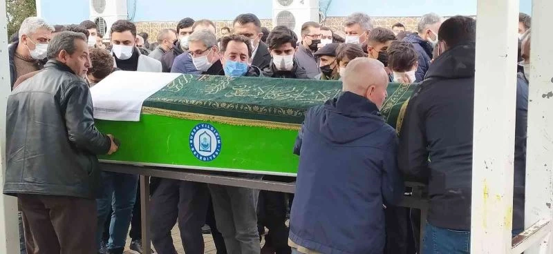 Ateşe verdiği dezenfektanla 14 yaşındaki çocuğu öldüren zanlı tutuklandı
