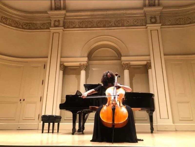 ADÜ Devlet Konservatuarı Öğrencisi Oygür birincilik ödülünü aldı
