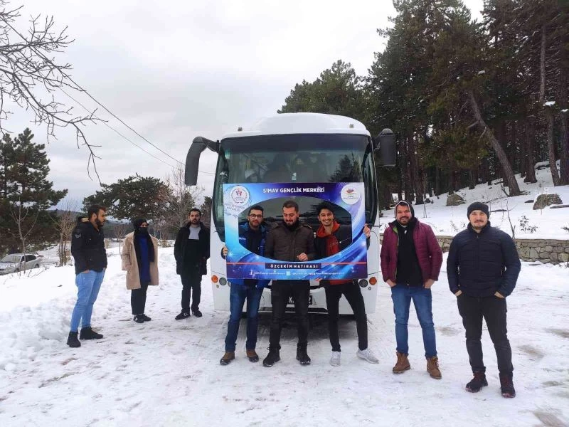 Yüksek öğrenim gençlerinin karma kış etkinliği
