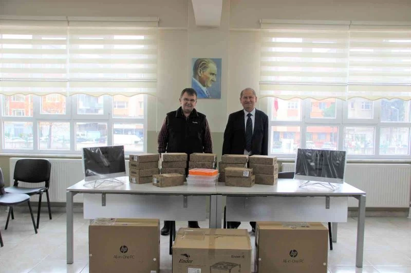 ETO’dan robotik kodlama eğitimine destek
