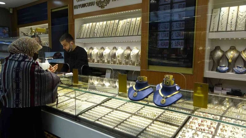 Altın fiyatlarındaki düşüş en çok onun fiyatını etkiledi
