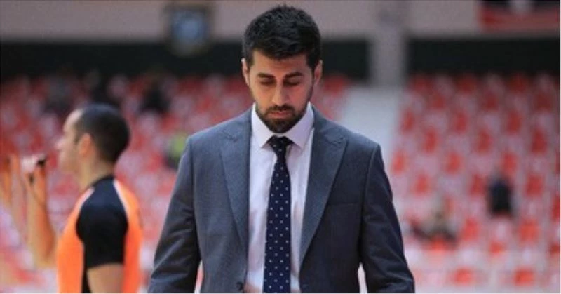 Aliağa Petkimspor, başantrenör Can Sevim ile yollarını ayırdı