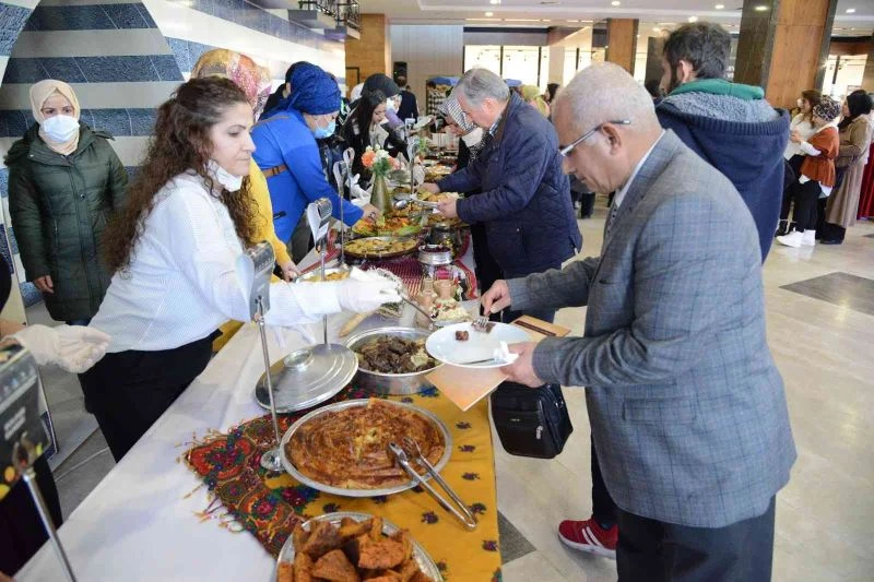 Diyarbakırlı kadınlar unutulan yöresel lezzetleriyle geçim kaynağı sağlayacak
