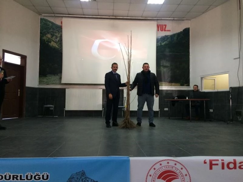 Sultandağı’nda üretilen 30 bin tonun kirazın 20 bin tonu ihraç ediliyor
