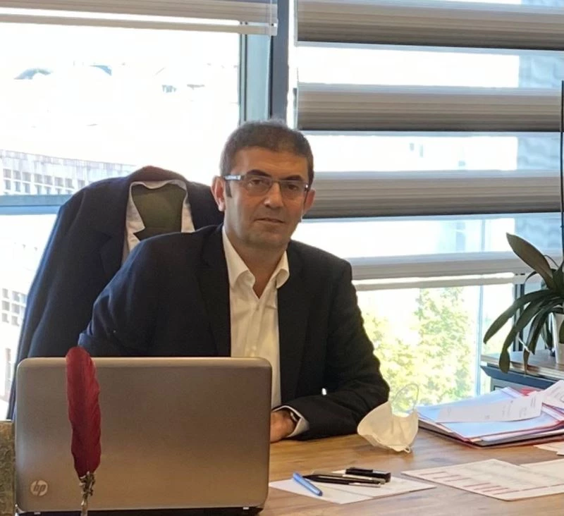 Tıbbi Onkoloji Uzmanı Prof. Dr. Coşkun: ”Kanser hastalarında yeni yöntemlerle gereksiz kemoterapi önlenebiliyor”
