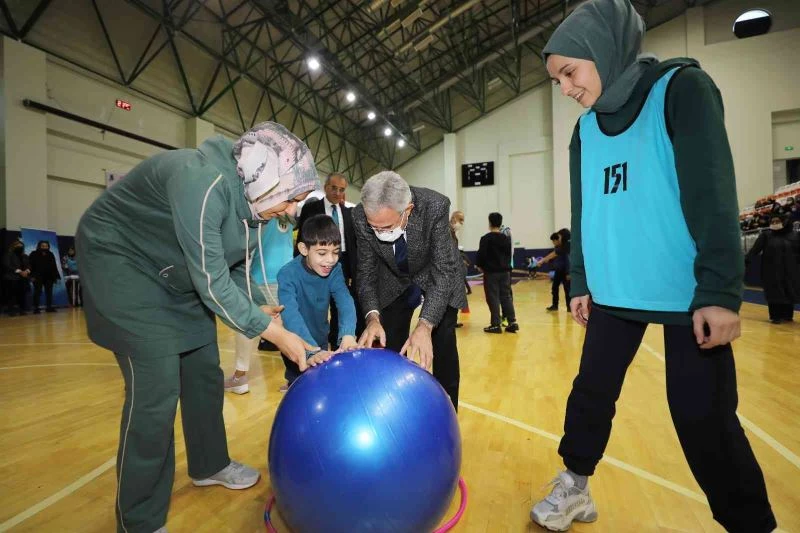 Engelleri kaldıran üniversite
