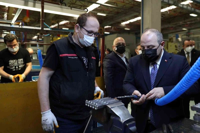 Atak helikopterine 20 mm yerli burun topu
