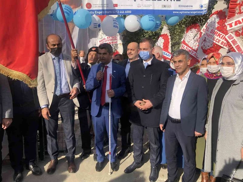 Kozan Beyazay Derneği kendi binasına kavuştu
