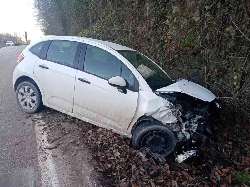 Nöbetten çıkan hemşireler kaza yaptı: 2 yaralı
