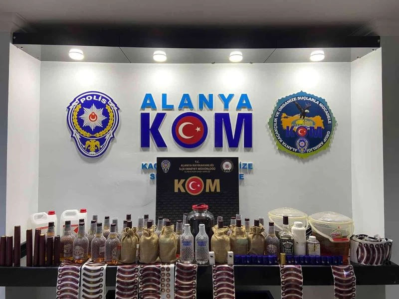 İkametinde sahte alkol yapıp satan şahıs tutuklandı
